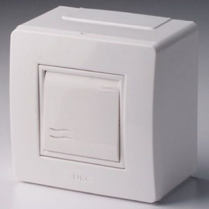 ДКС 10002B Коробка в сборе с выключателем, коричневая (розница) DKC