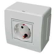 ДКС 10482B Коробка в сборе с силовой розеткой, коричневая (розница) DKC